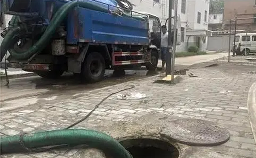 永仁化粪池抽粪吸粪案例